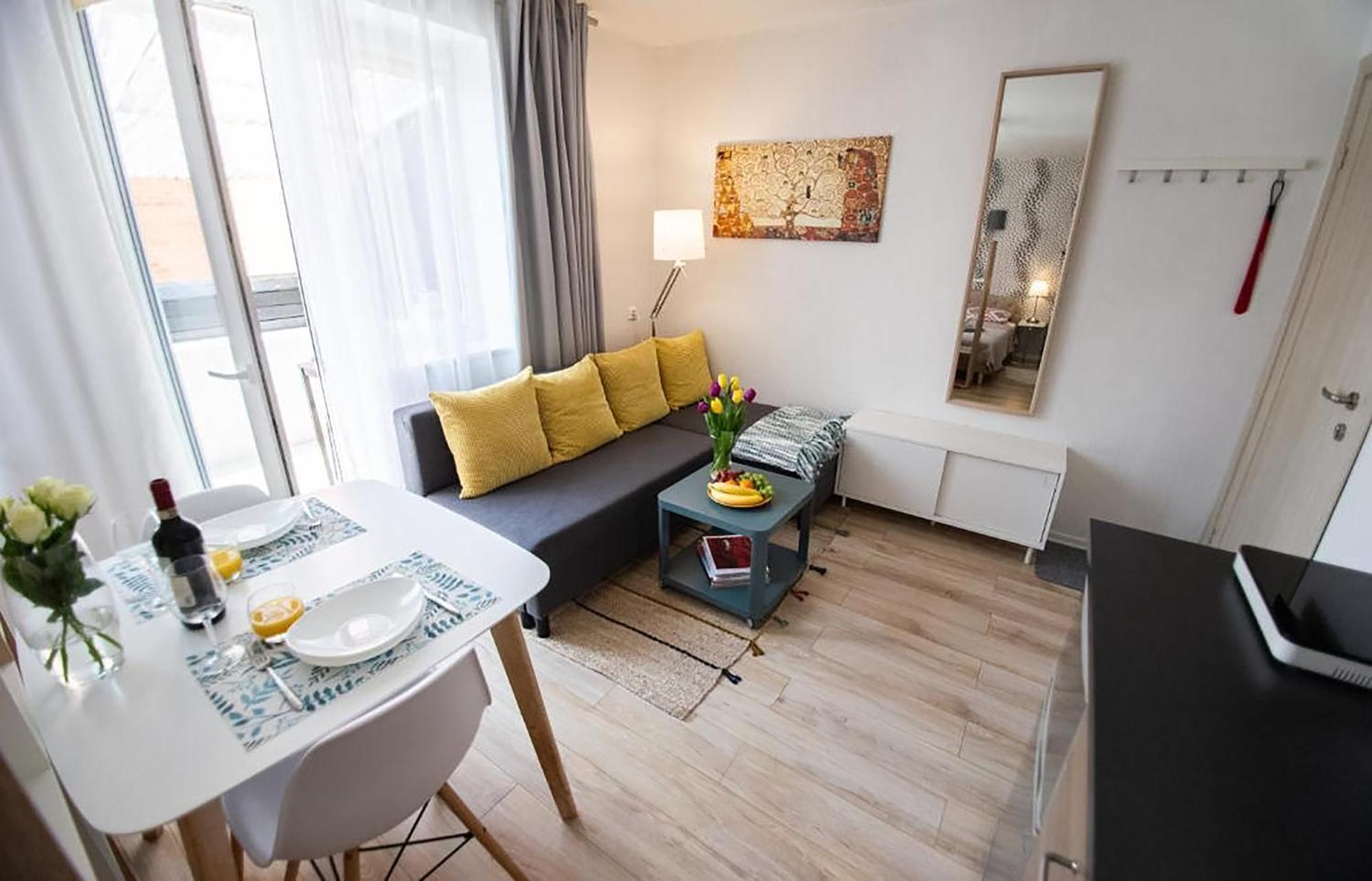 Jauki Studija Su Dideliu Balkonu Nidos Centre Daire Dış mekan fotoğraf